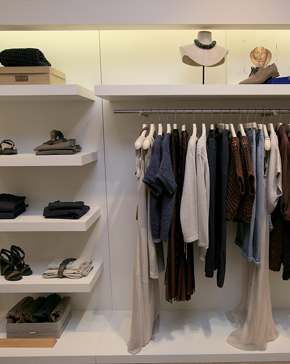 Customized storage solutions to maximize your space of Hanging Wardrobe Closet and Garment Rack
