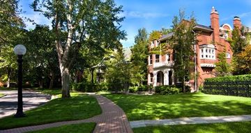 Selling A Home in Toronto ON