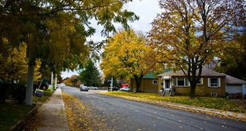 Buy A House in Toronto Ontario