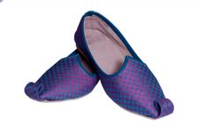 Polka Dots Royal Mojari Juti