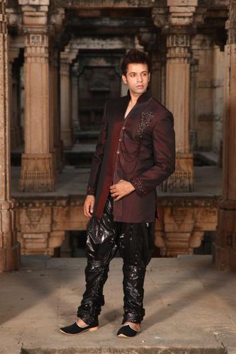 Dashing Maroon Indowestern Sherwani BL1013