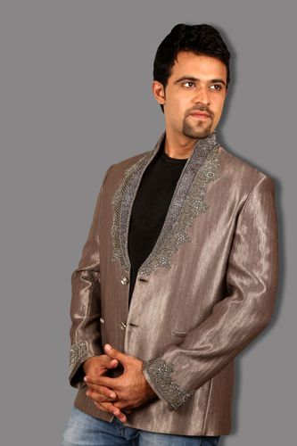 Fantastic Embroidery Blazer BL5041