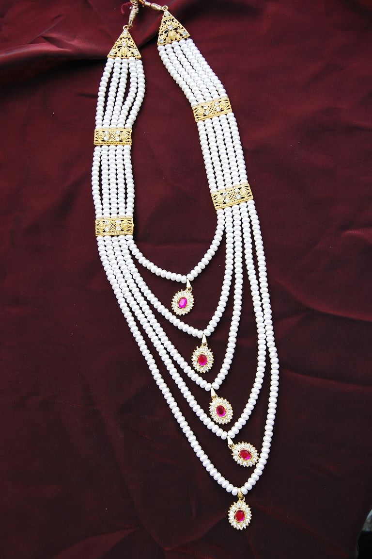 Royal Mala 4