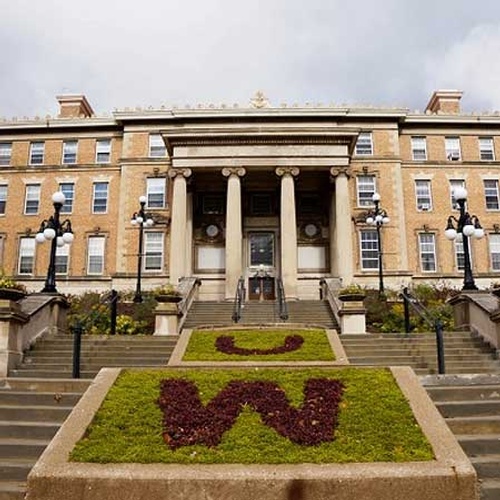 La Universidad De Wisconsin