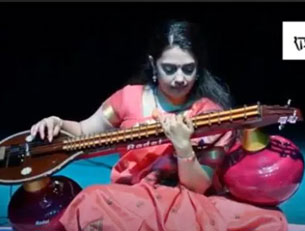 CARNATIC  VOCAL & VEENA LESSONS