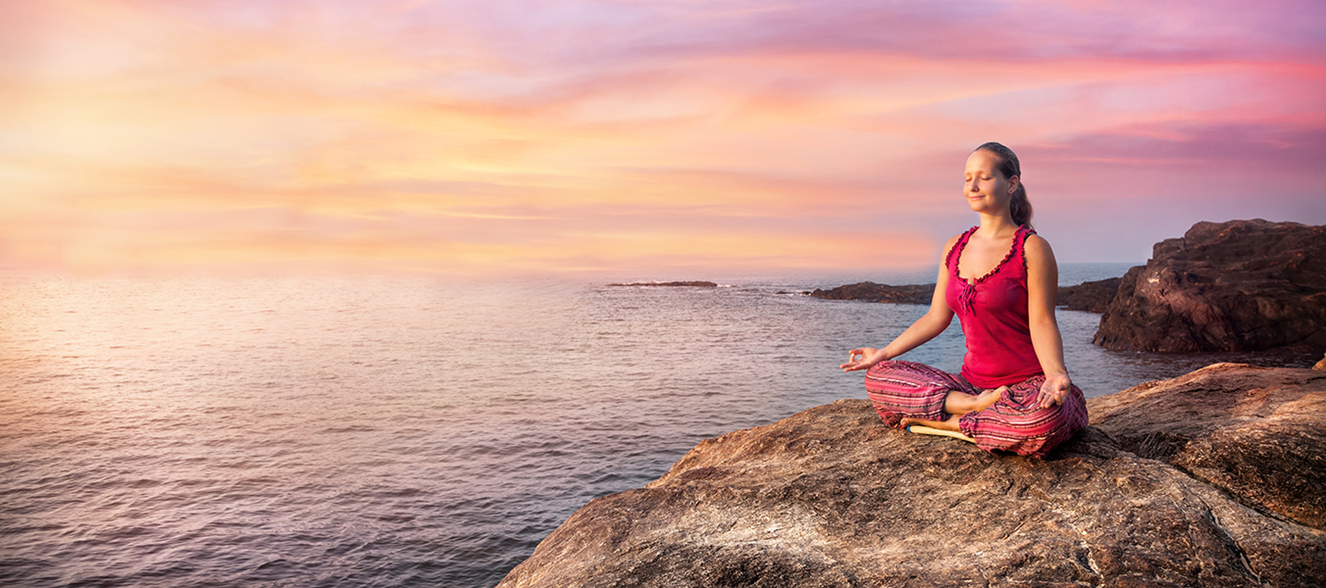 Reiki Healing and Yoga Classes for Self Awakening by Reiki Practitioner in Thunder Bay