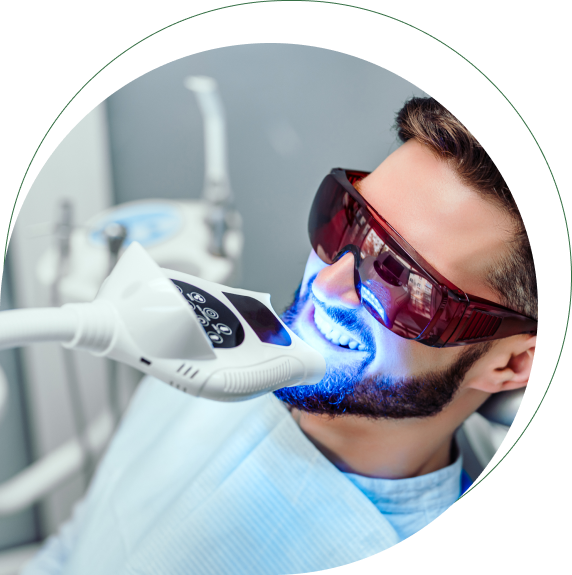 Get the expertise to deliver exceptional Teeth Whitening services with our training program for aspiring professionals