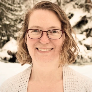 Ladona Pinder - Registered Social Worker and Clinical Counsellor in Nanaimo