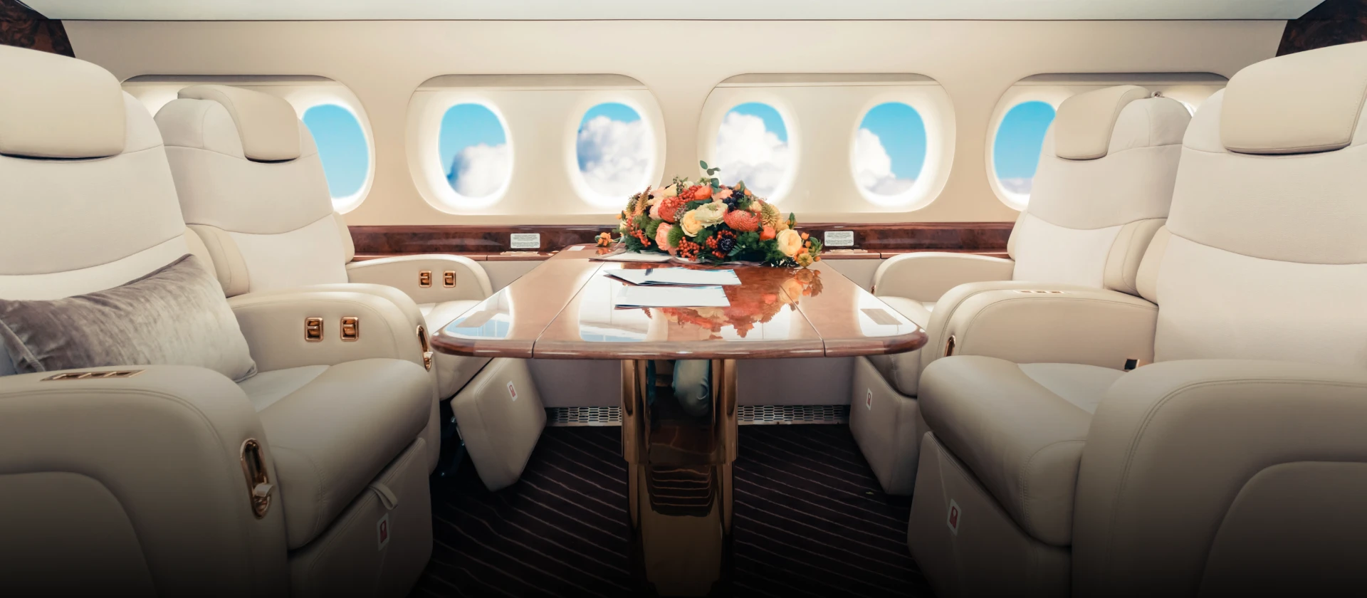 Indulge in Ocean Jets premium Private Jet Services in the USA, including exquisite Private Jet Catering