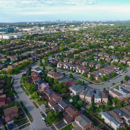 Starlight Roofing Ltd. - Experienced Residential, Commercial Roofers in Oakville