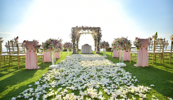 Elegant Tables and Chairs for a Perfect Event Ambiance