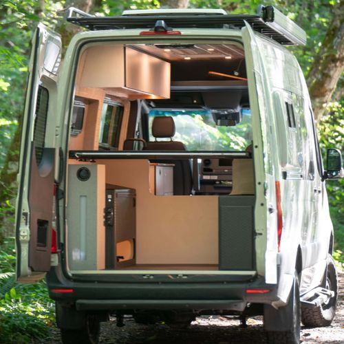 mercedes-sprinter Nelson.jpg