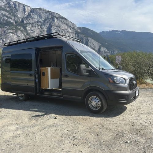 ford-transit Jupiter.jpg