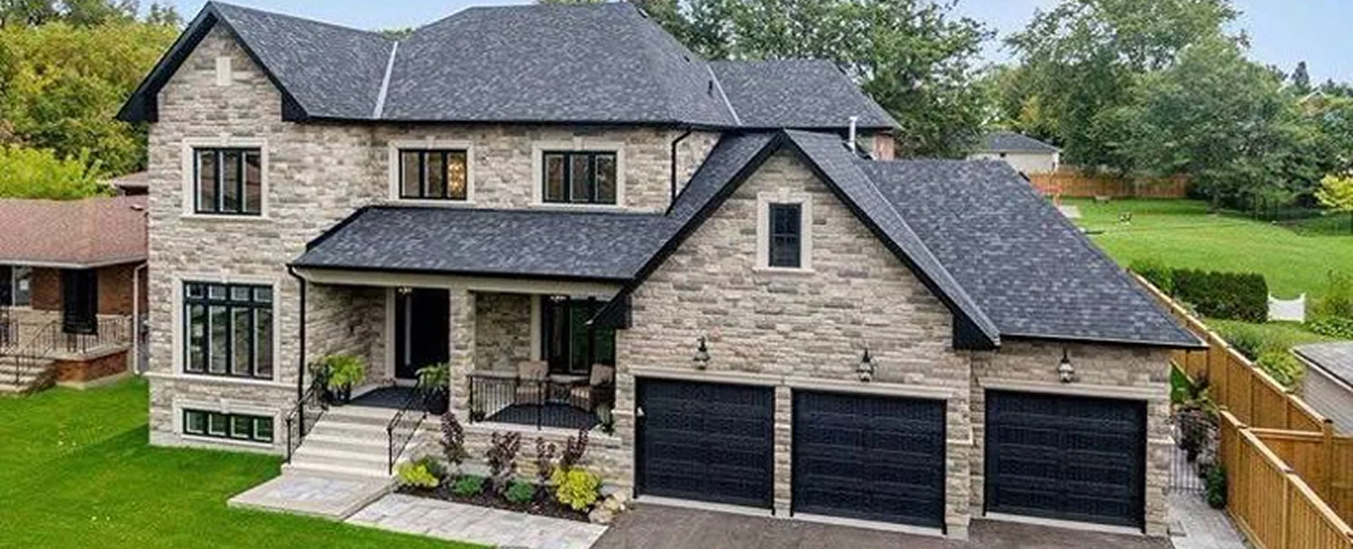 Expert Realtor in Stouffville guiding homebuyers