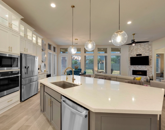 licensed and insured contractors