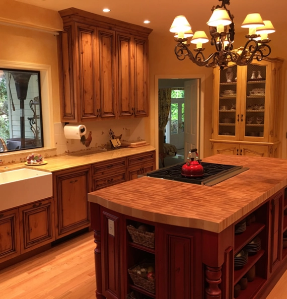 Custom Kitchen Cabinetry