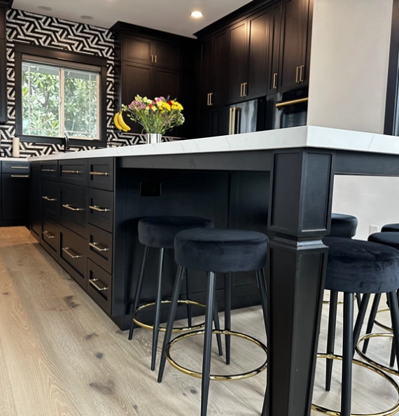 Custom Cabinet Manufacturers​