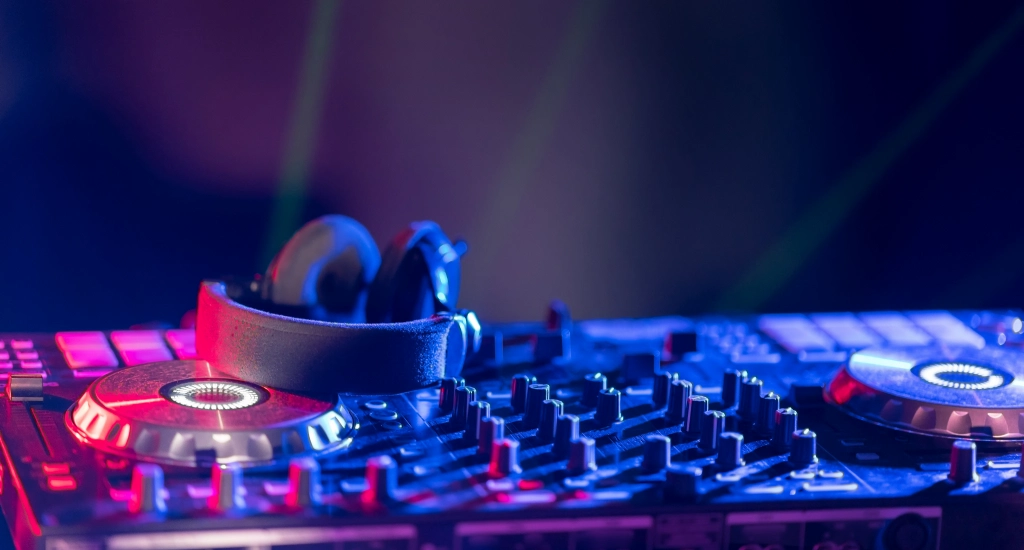 DJ Chicago
