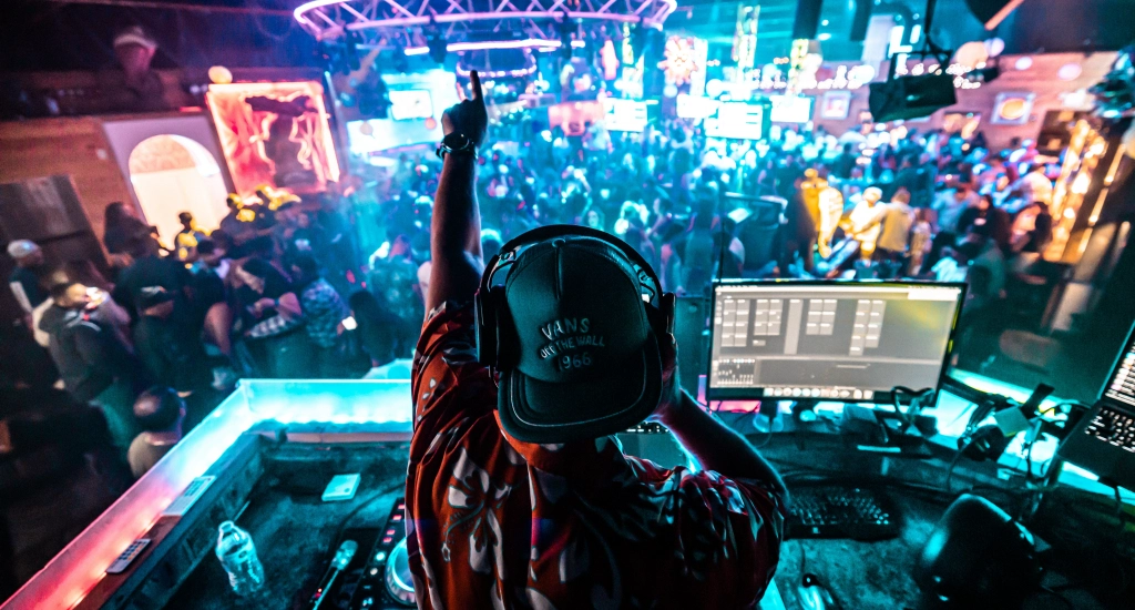 Party DJ Chicago