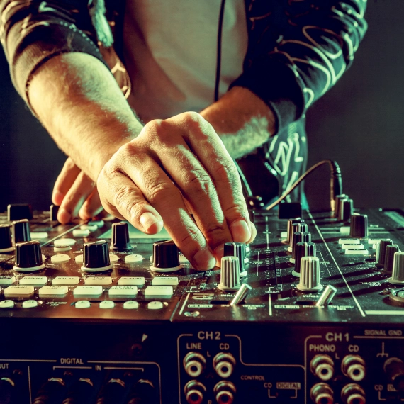 DJ For Hire Schaumburg