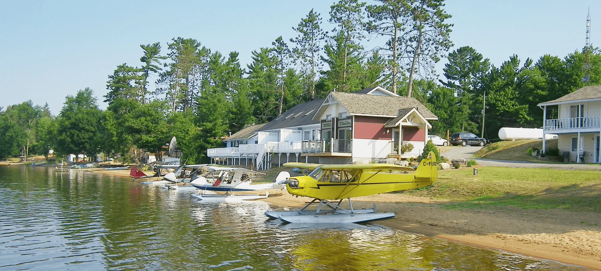 About our lakeside hotel