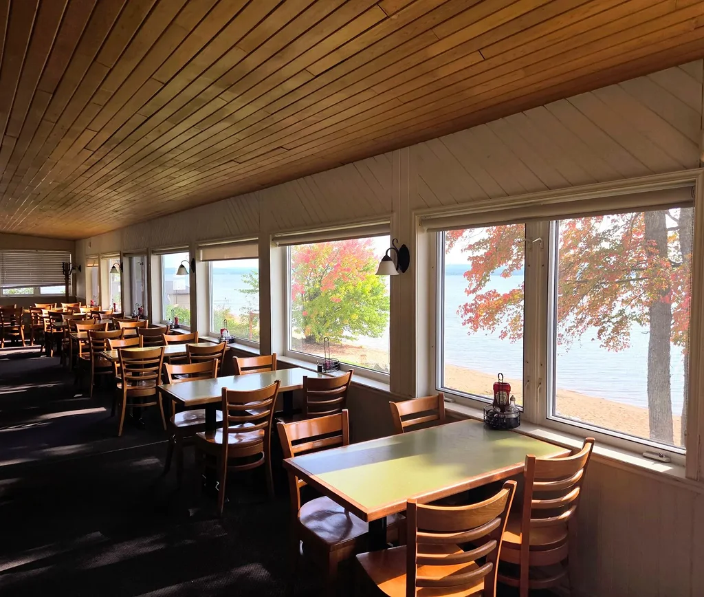 Dining & Seasonal Specials at Sands on Golden Lake