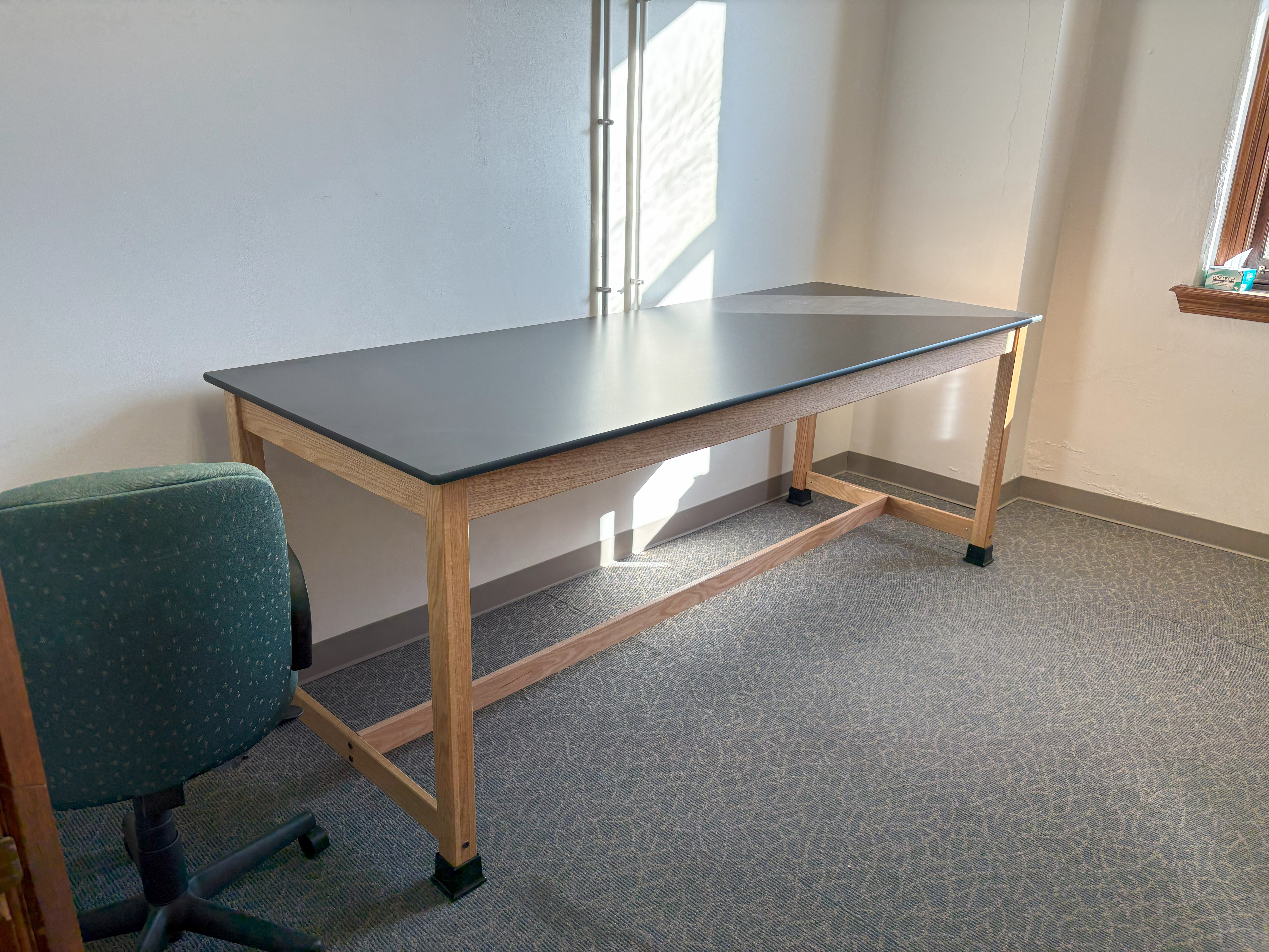 Lab Furniture For Schools