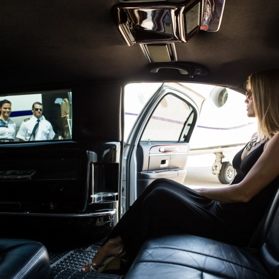 Luxury Car Rentals for Unforgettable Drives