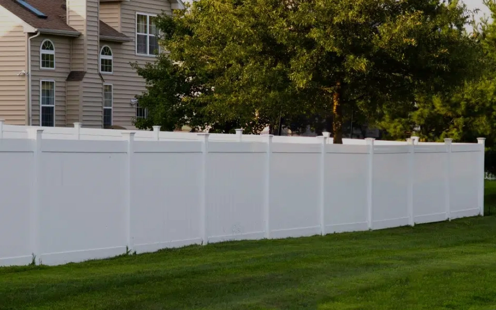 Vinyl Fence Installation