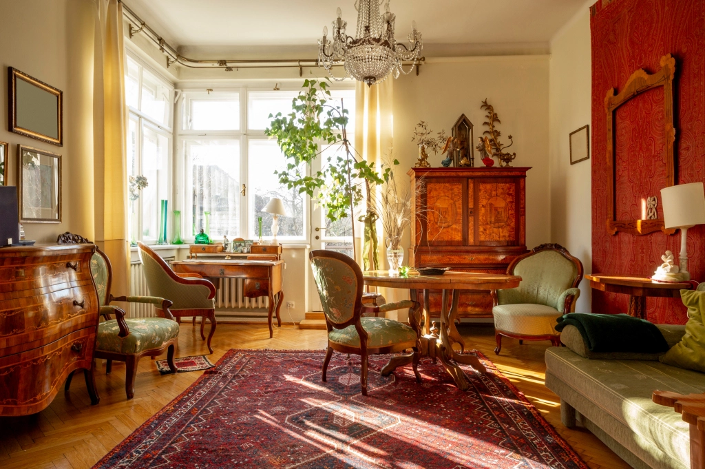Restore Antique Furniture Nashville