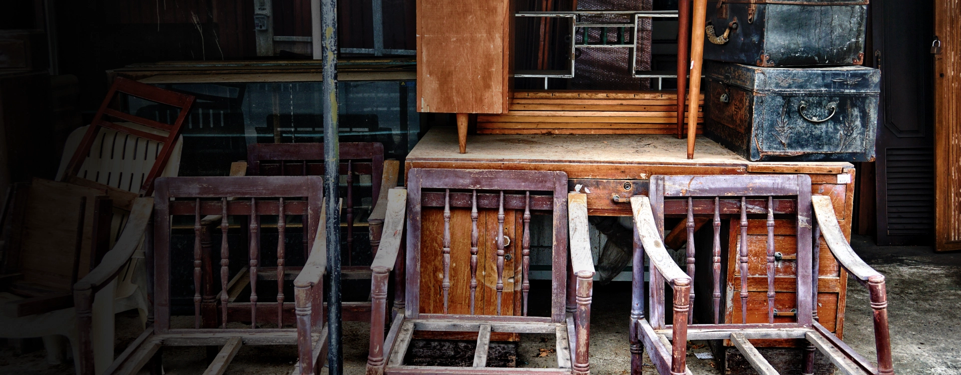 Antique Furniture Touch Up