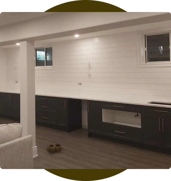 Custom Kitchen Cabinets
