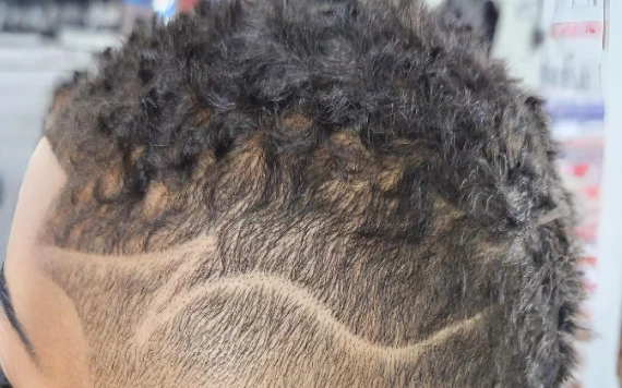 Haircuts & Styling