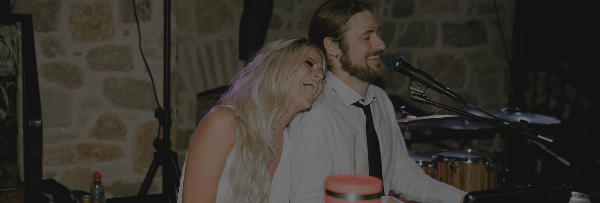 Dueling Pianos For Weddings