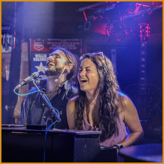 Dueling Pianos for Corporate Events