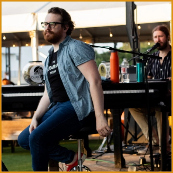 Customized Bar Shows