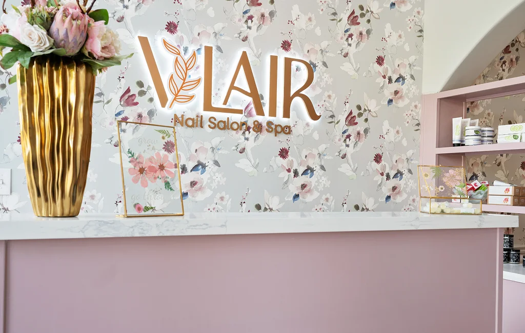 About nail salon