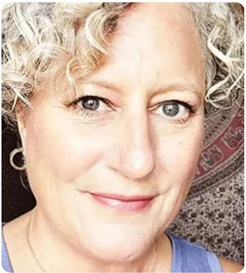 Christel Hollinger Ivanyshyn