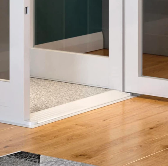 Oak Effect Vinyl Flooring