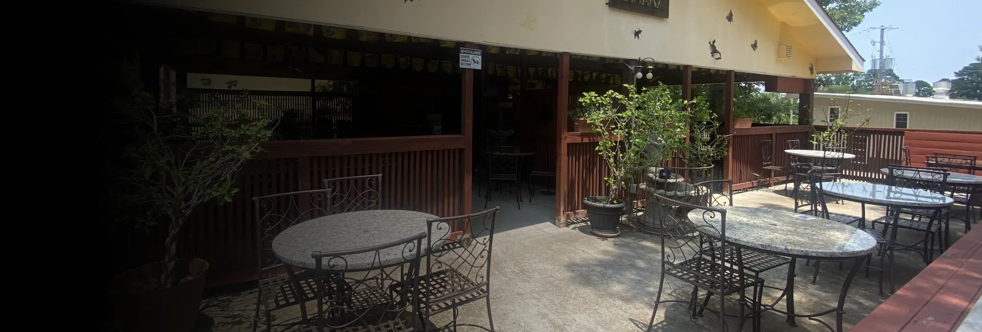Authentic Mexican restaurant in Little Rock welcoming local guests