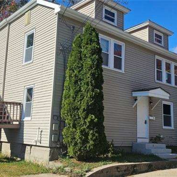 22 Agnes Street, West Warwick, Rhode Island 02893