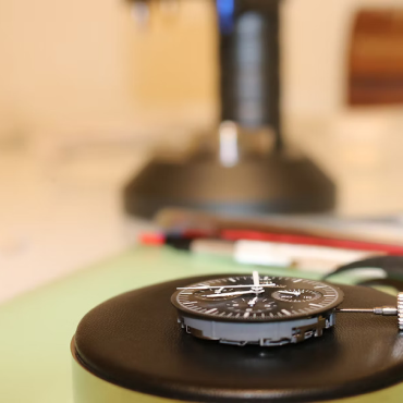 Watch Movements: Quartz or Automatic, which should you buy