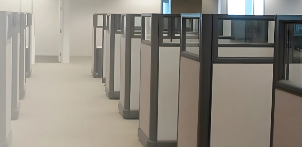 Leasehold renovation in Toronto office space