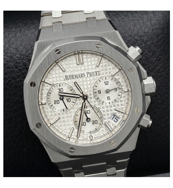 Gold watch sales in Jacksonville, FL, for milestone gifts and collections