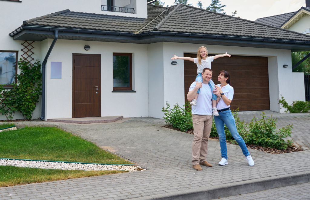 Trusted real estate agent in Toronto, Ontario supporting confident homeowners