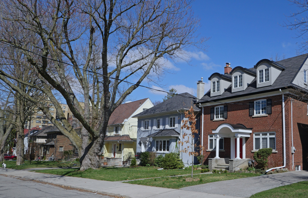 Timely real estate market updates for informed property decisions