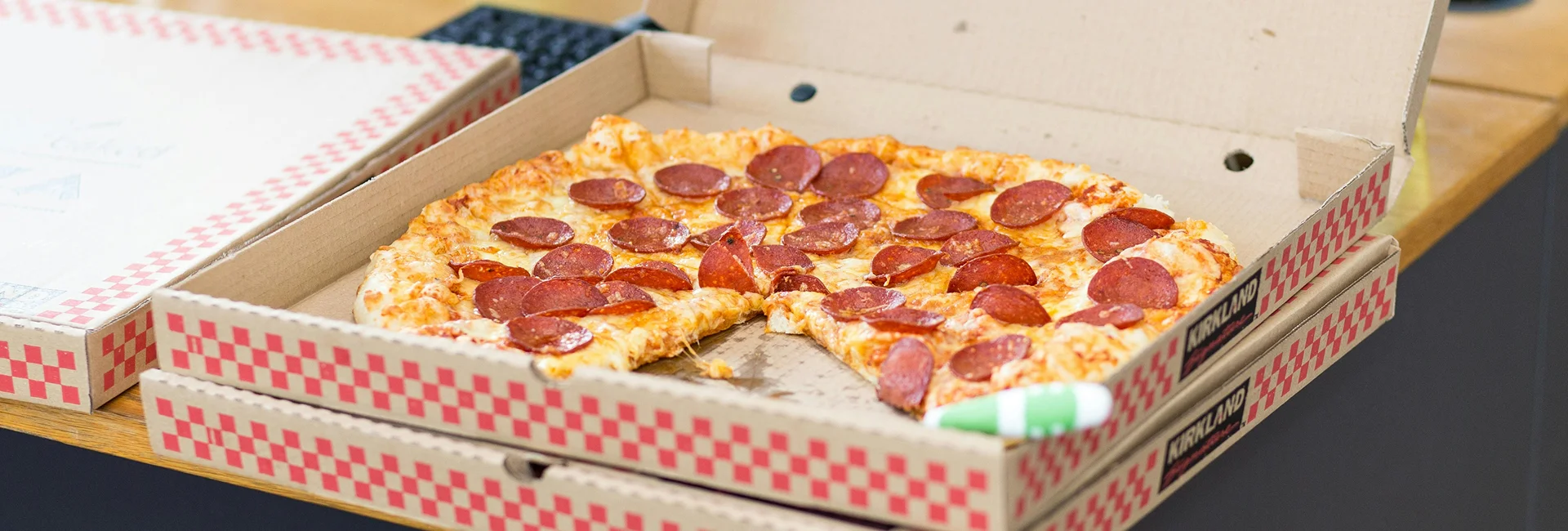 Pizza Restaurant Takeout & Delivery Info Made Simple