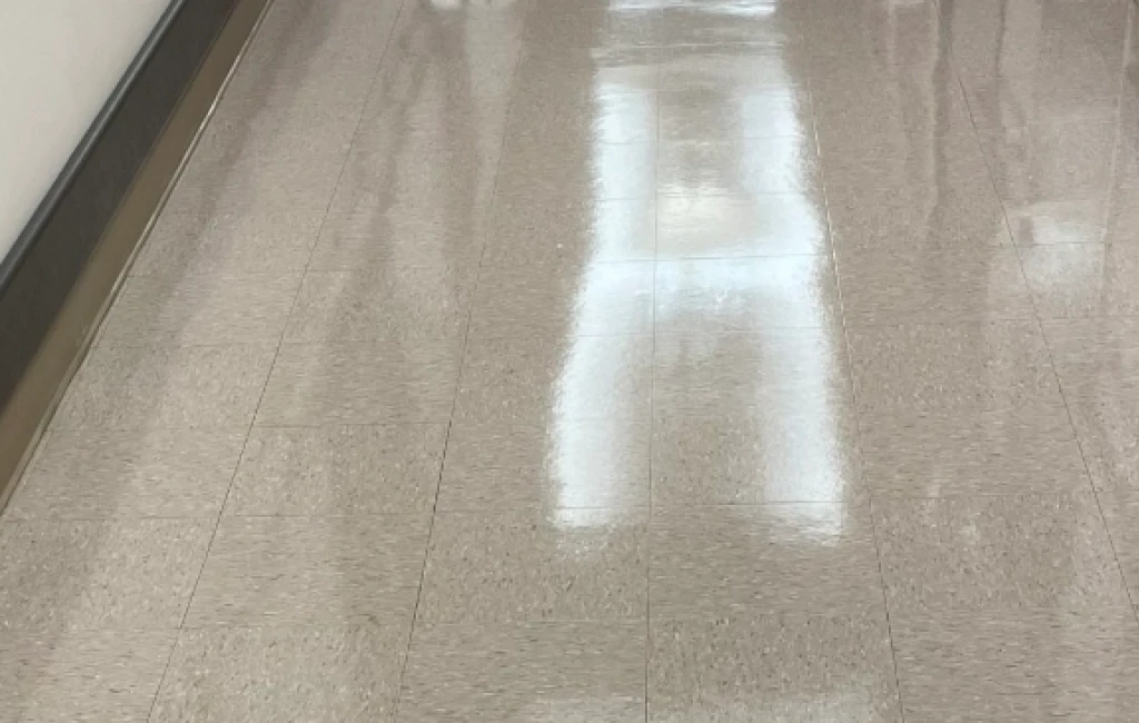 VCT strip services in Gainesville, Prince William County for commercial interiors