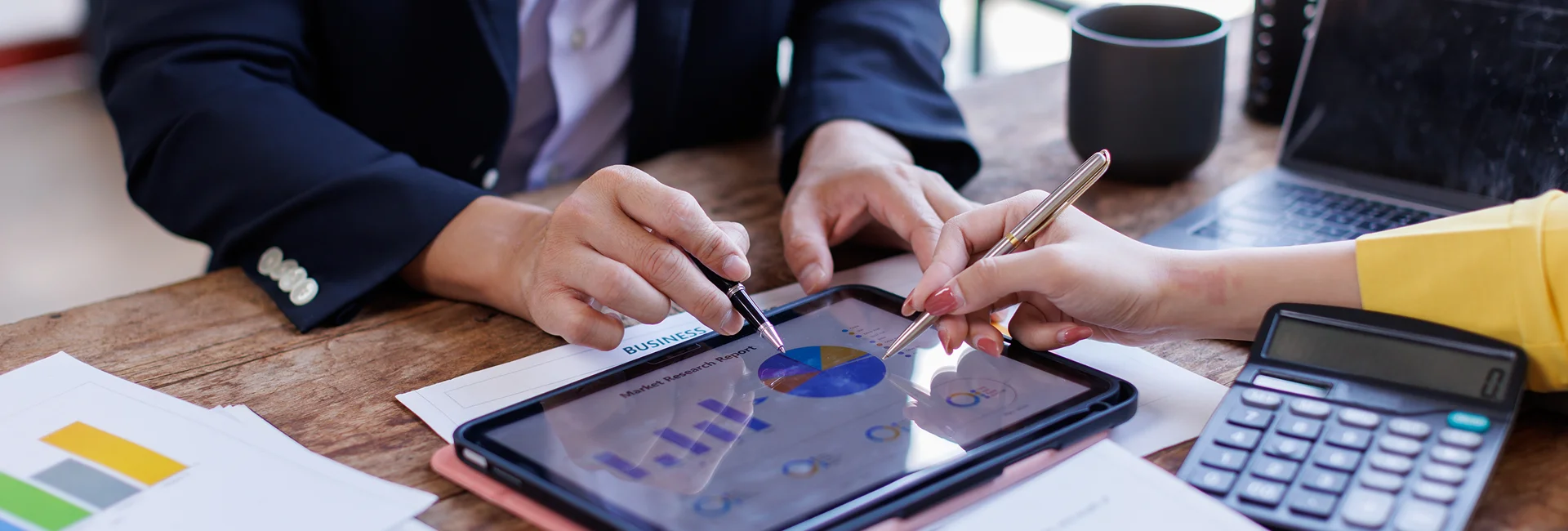 Investment banking staffing in Park Ridge supporting deal-focused teams