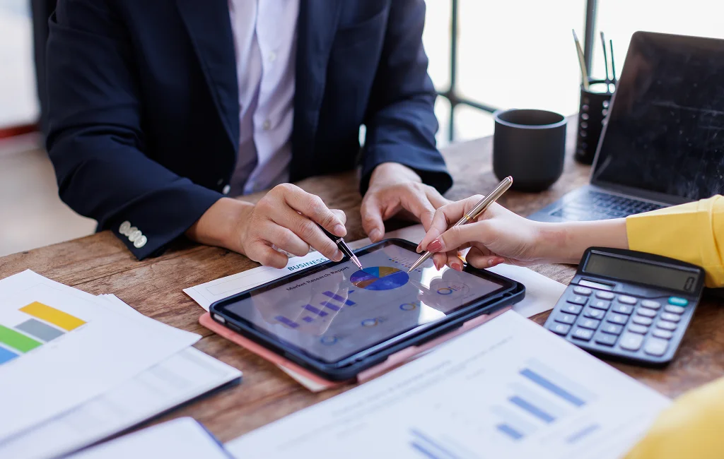 Investment banking staffing in Park Ridge supporting deal-focused teams